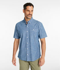 Traditional Untucked Fit Short-Sleeve Men's Comfort Stretch® Chambray Shirt