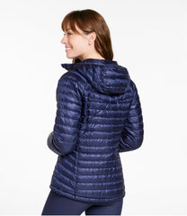 Women's Ultralight 850 Down Hooded Sweater