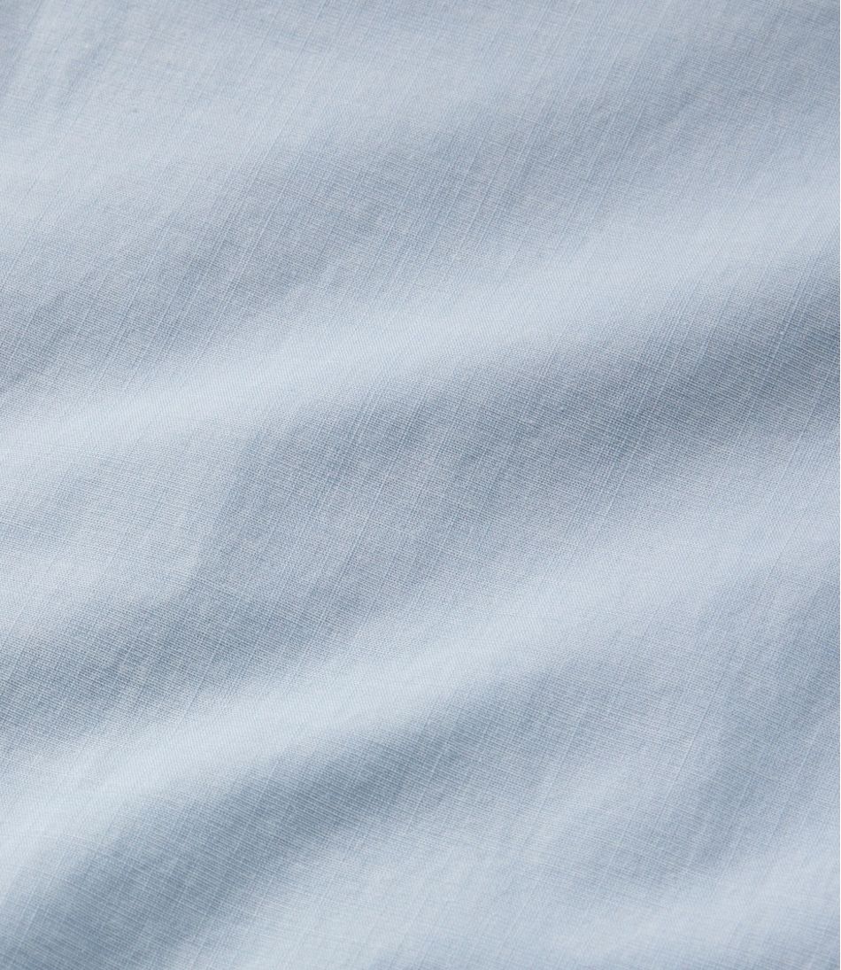 Long-Sleeve Men's Comfort Stretch Performance® Chambray Shirt Slightly Fitted Untucked Fit