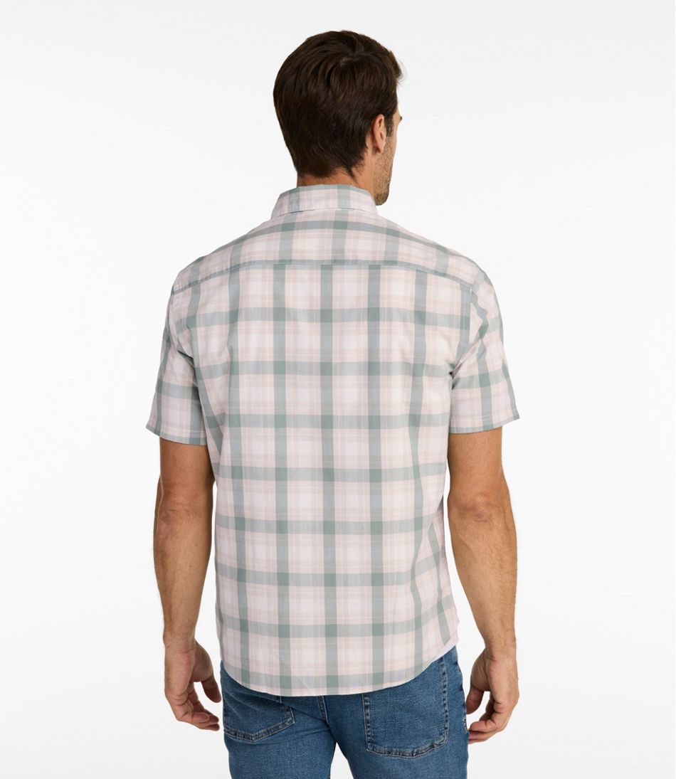 Slightly Fitted Untucked Fit Plaid Men's Comfort Stretch Performance® Chambray Shirt Short-Sleeve