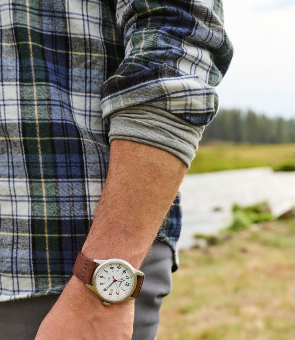 Slightly Fitted Men's Scotch Plaid Flannel Shirt