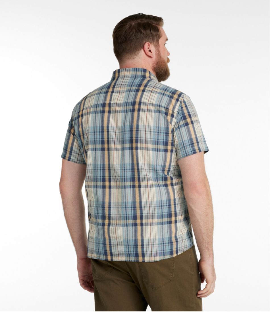 Short-Sleeve Men's Signature Seersucker Madras Shirt Slightly Fitted