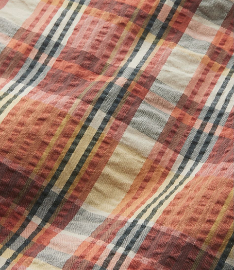 Short-Sleeve Men's Signature Seersucker Madras Shirt Slightly Fitted
