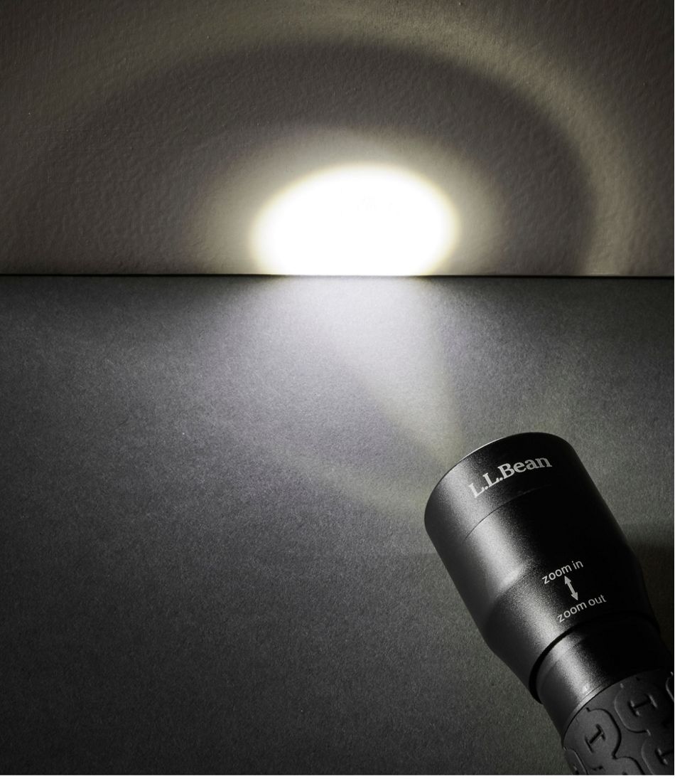 Trailblazer Zoom Flashlight