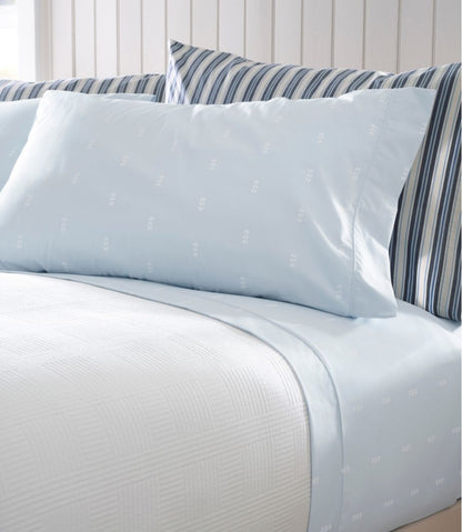Vintage Matelassé Bedspread