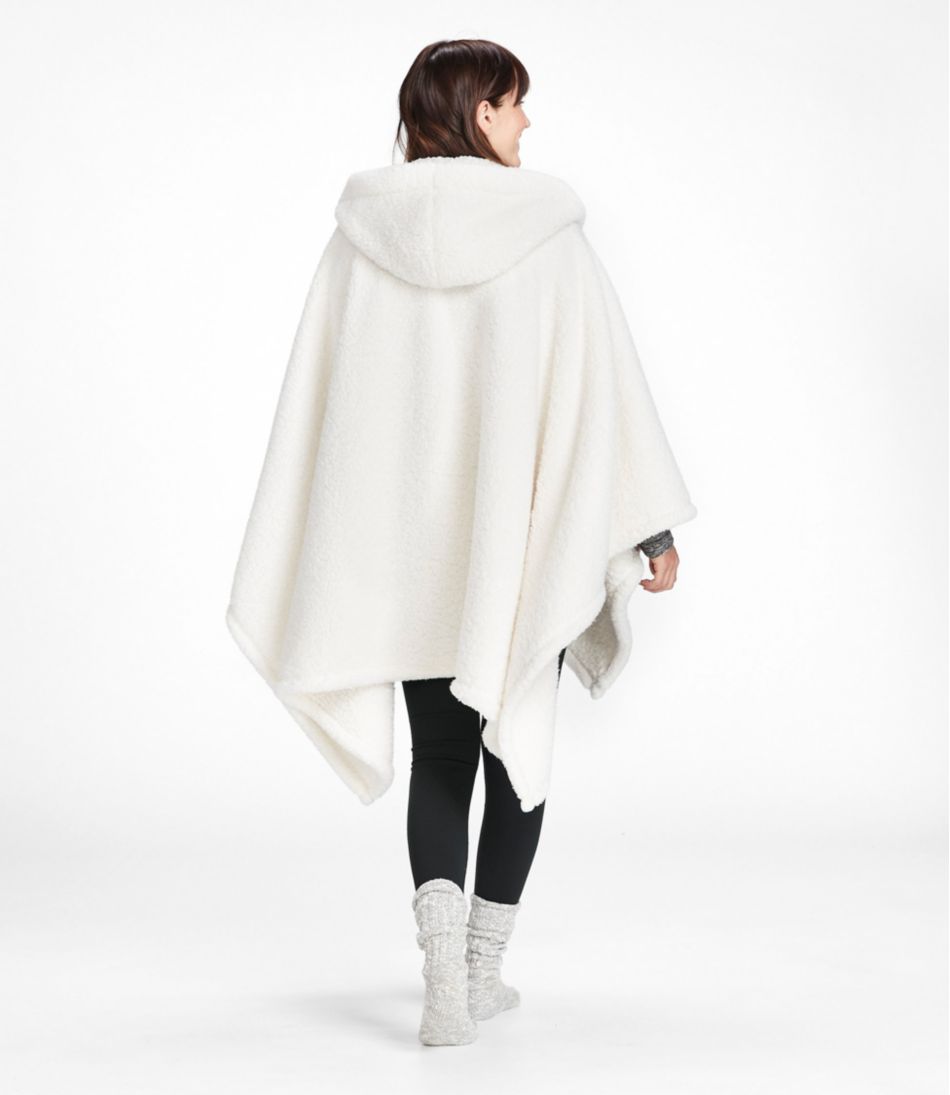 Cozy Sherpa Wearable Throw