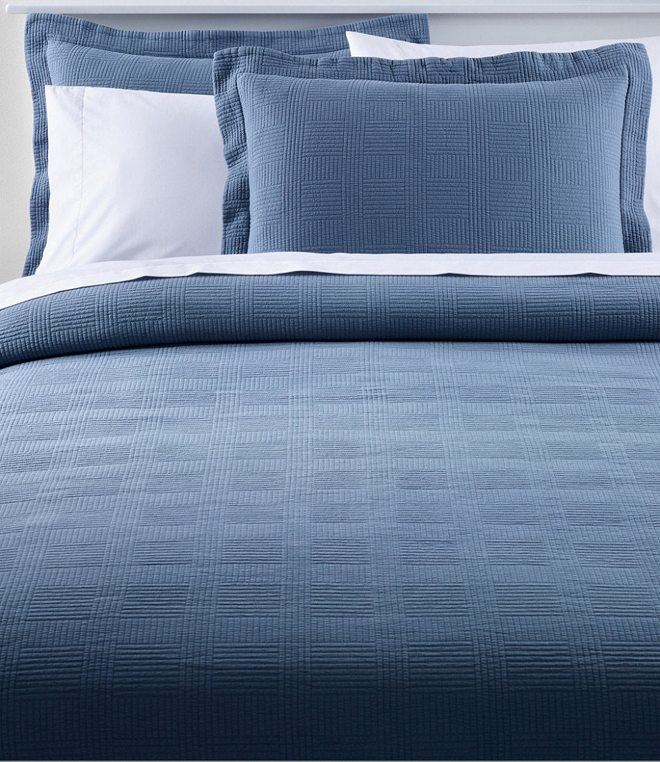 Vintage Matelassé Coverlet
