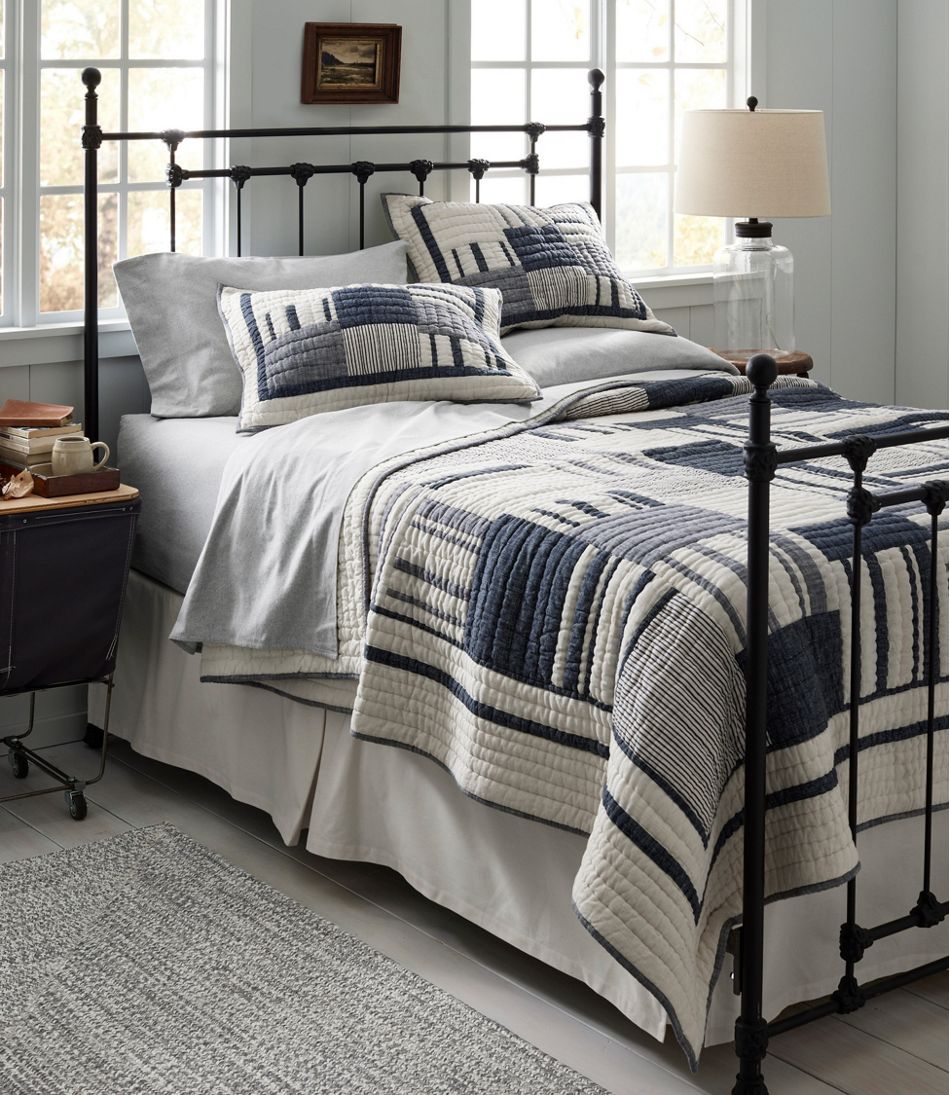 Striped Patchwork Quilt Collection