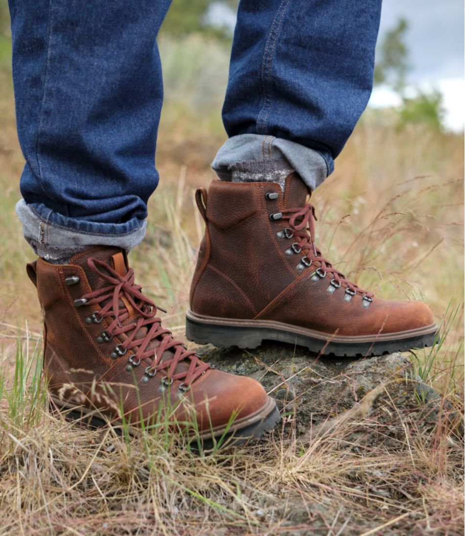 Lace-Up Men's Portland Boots