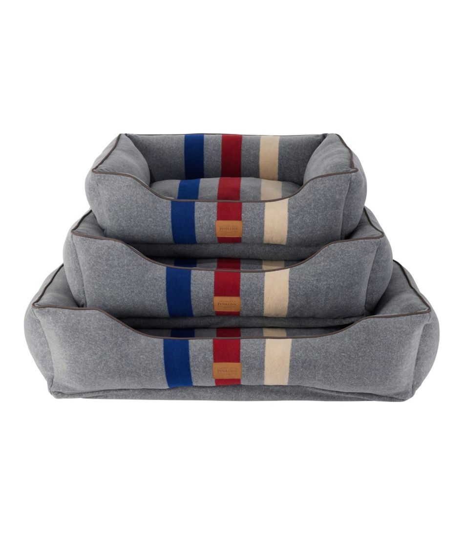 Cabin Stripe Dog Bed