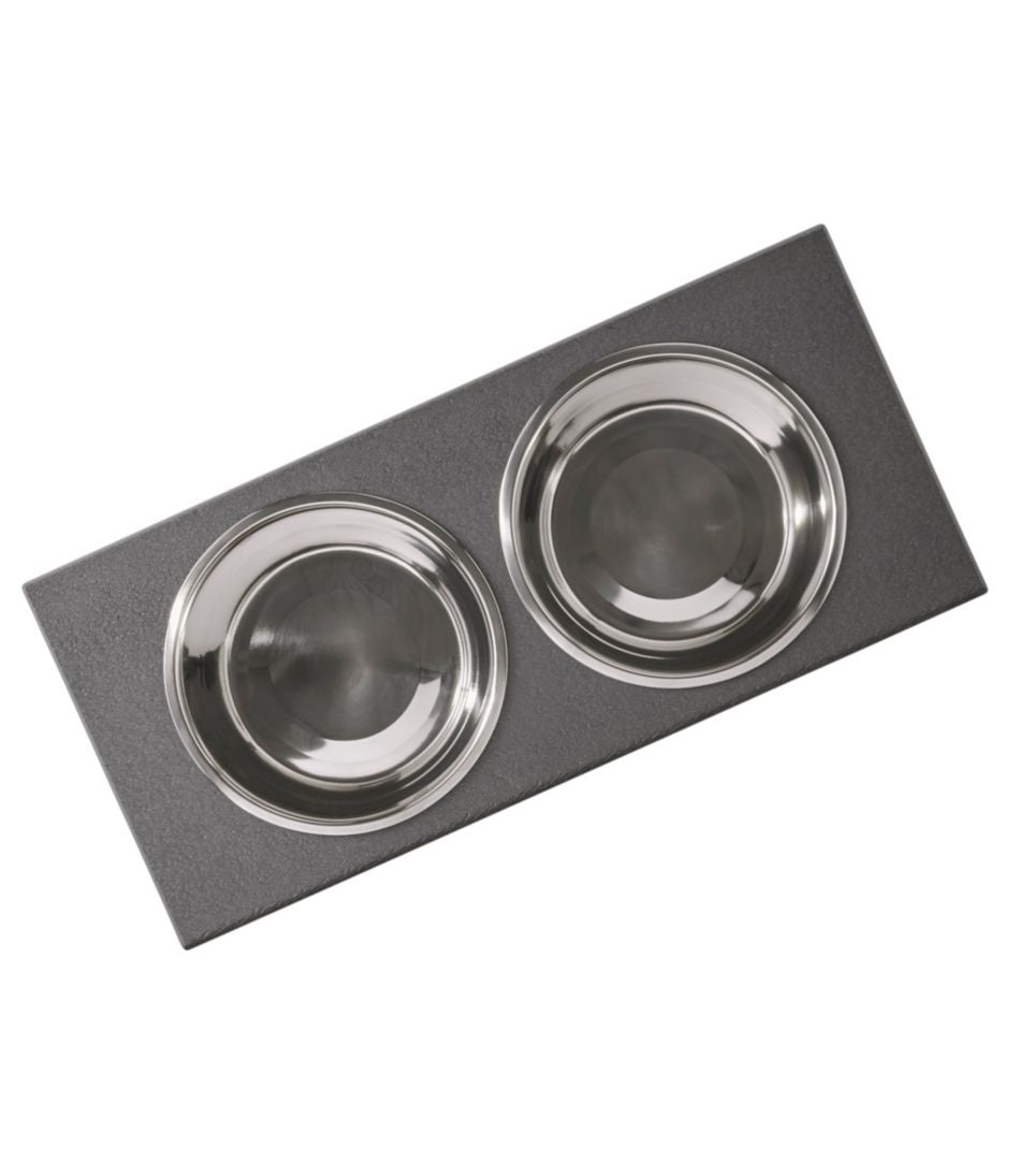 All-Weather Pet Feeder