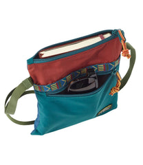Mountain Classic Crossbody Bag Multi
