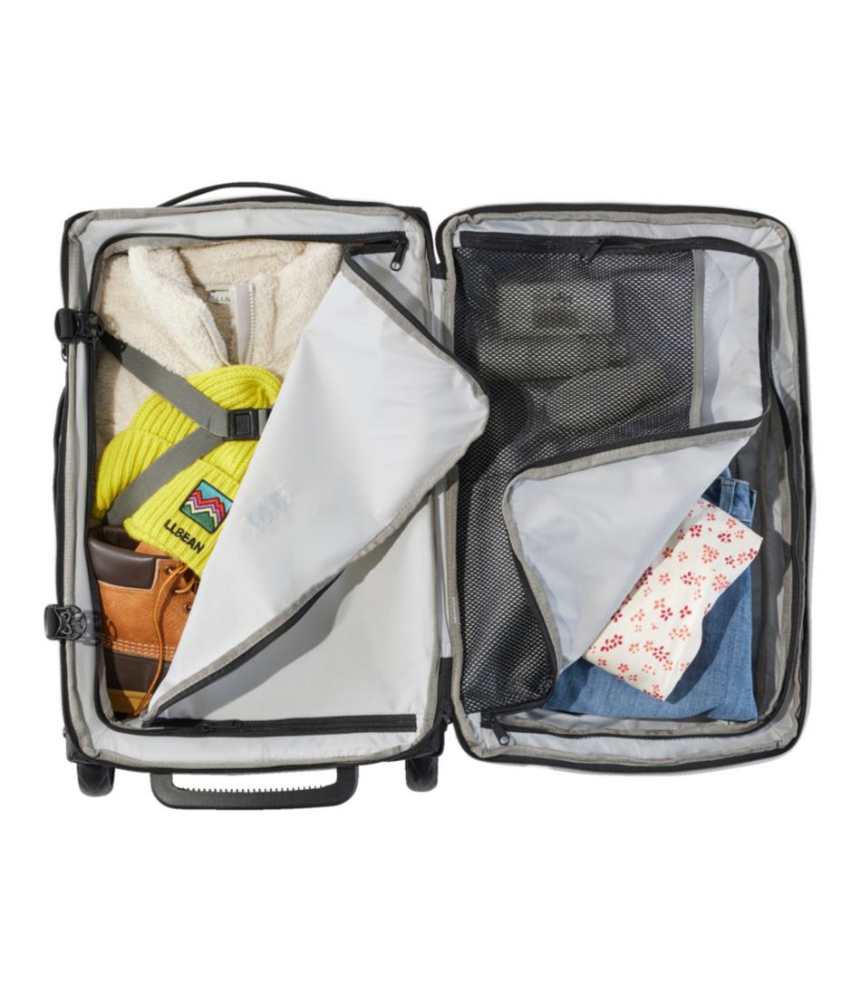 22" Continental Expandable Rolling Pullman Carry-On