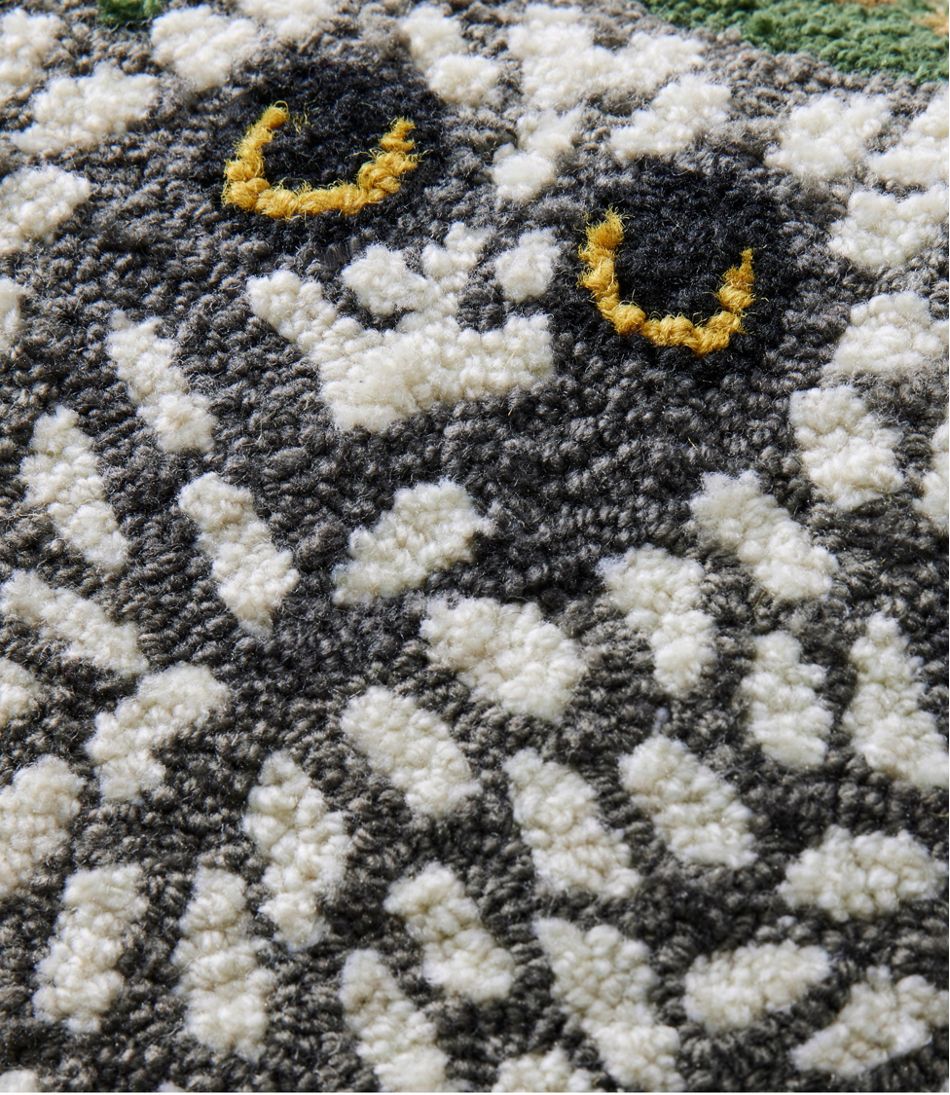 Owls Indoor/Outdoor Hooked Pillow