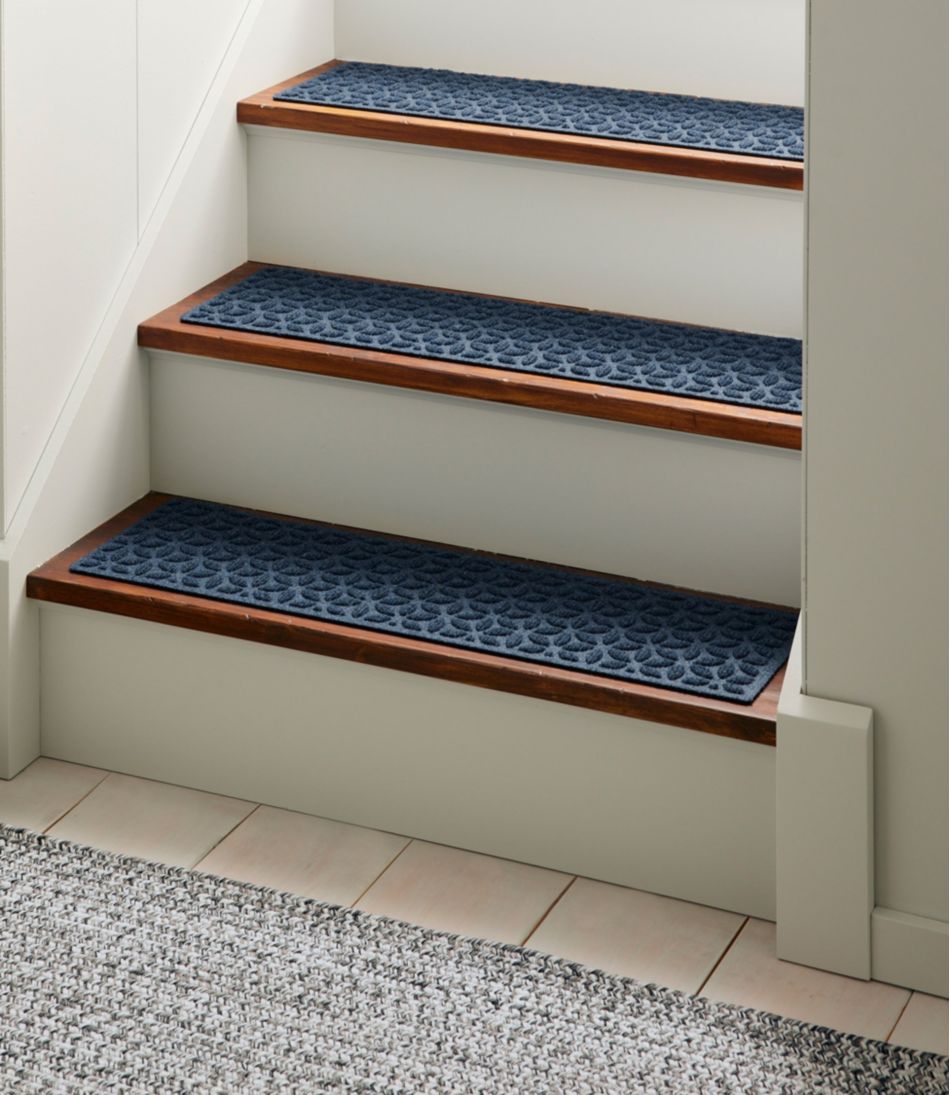 Stair Treads Set of Four Heavyweight Waterhog Mat Blooming Circles