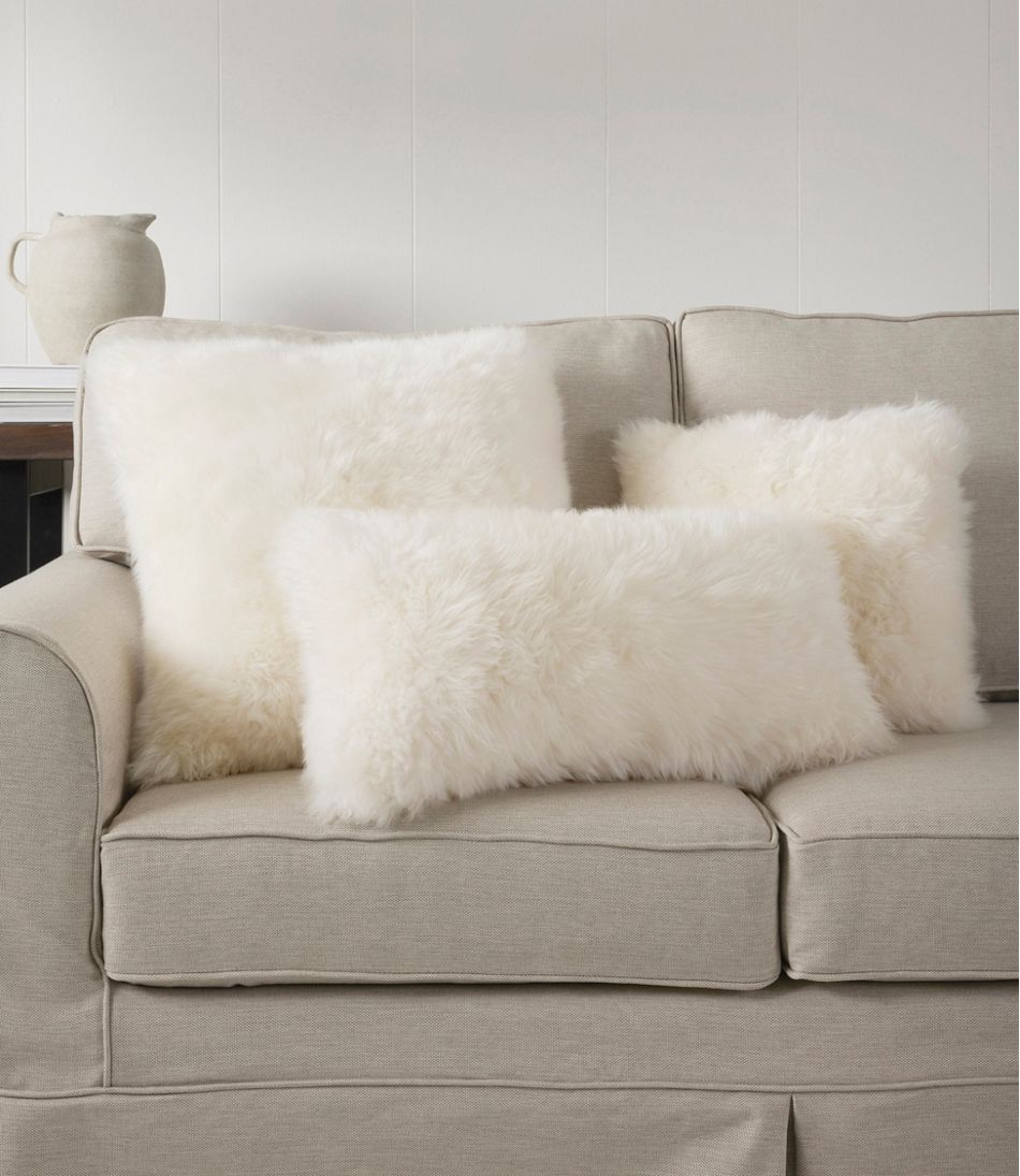 Sheepskin Throw Pillow, 20" x 20"